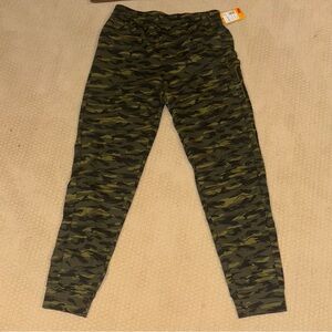 Carhartt Camouflage Jogger Pants NWT